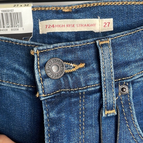 Levi’s | 724 High-rise Straight Leg Jeans 27x32 - Picture 10 of 12